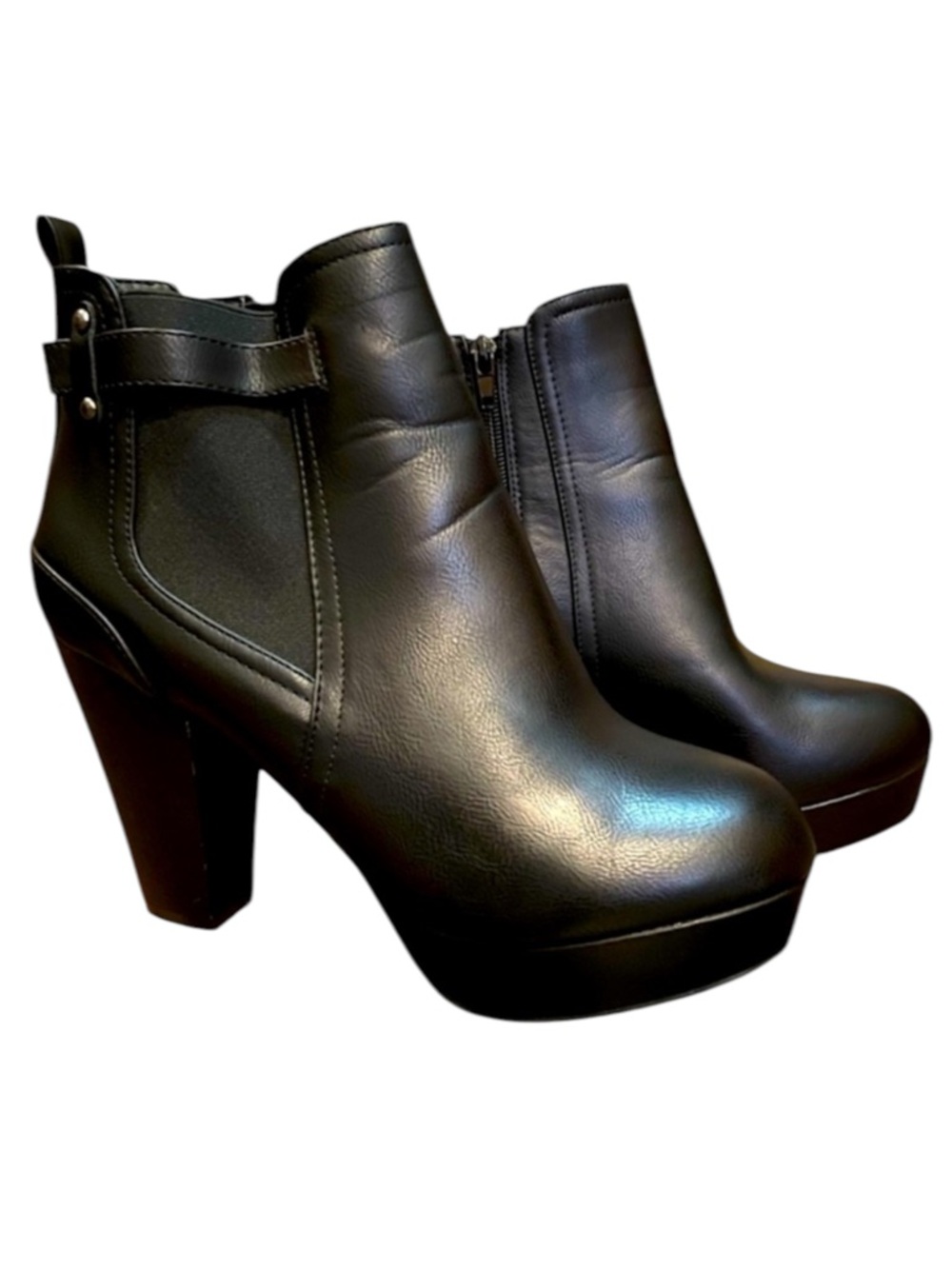 Black Hot Tomato Platform Booties